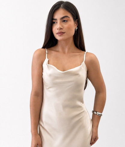 Vestido Longo Feminino com Alça Fina e Decote Drapeado