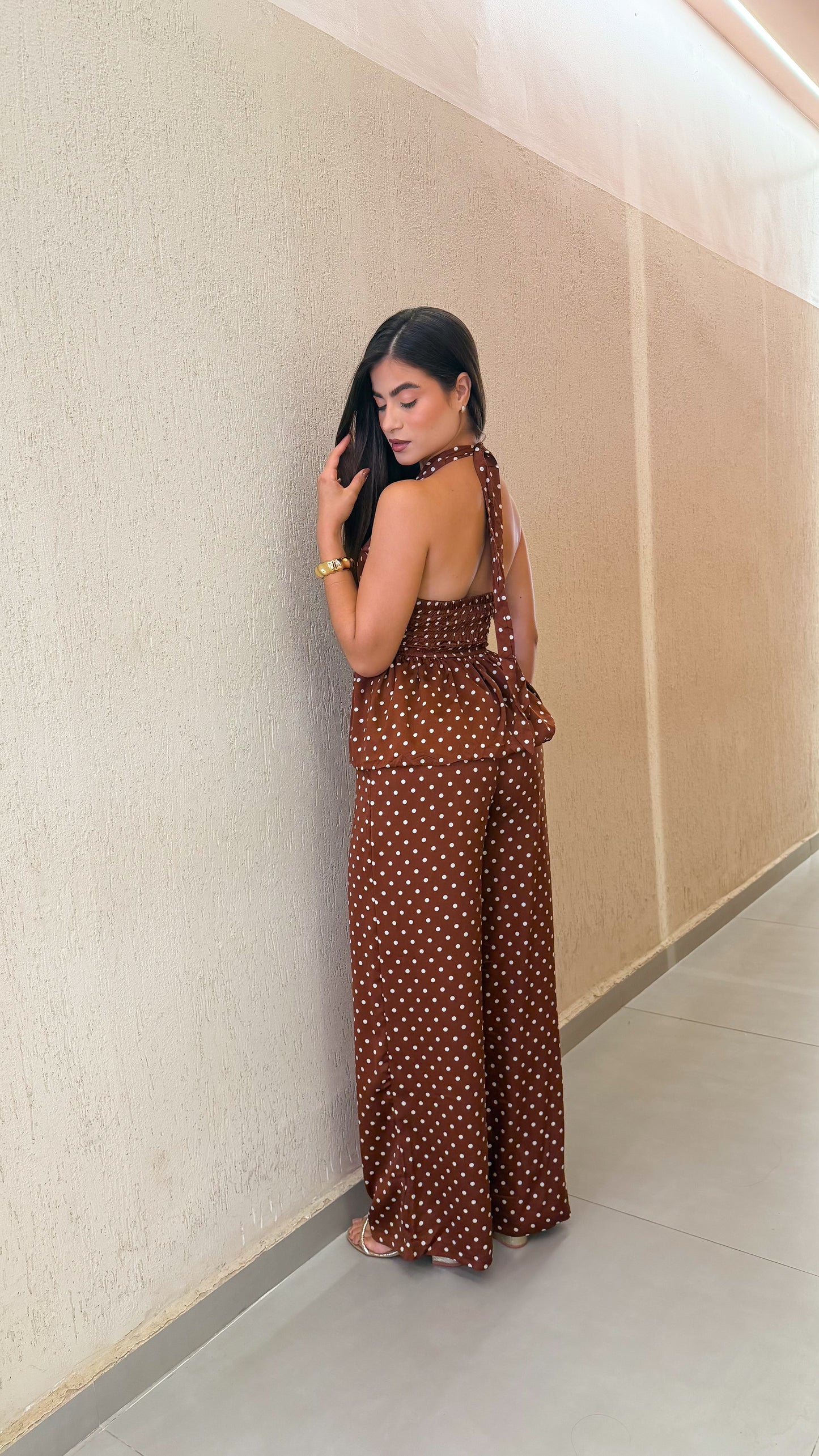 Conjunto Feminino Poá Elegante com Calça e Blusa Maysa